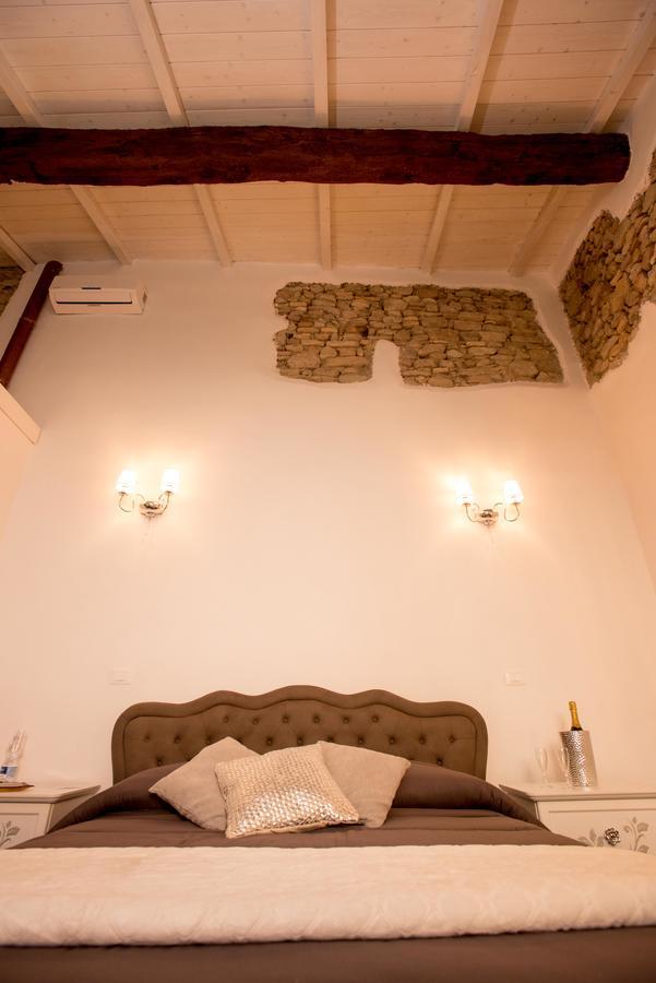 Luxury Relais Cuore Sabino Stimigliano Luaran gambar
